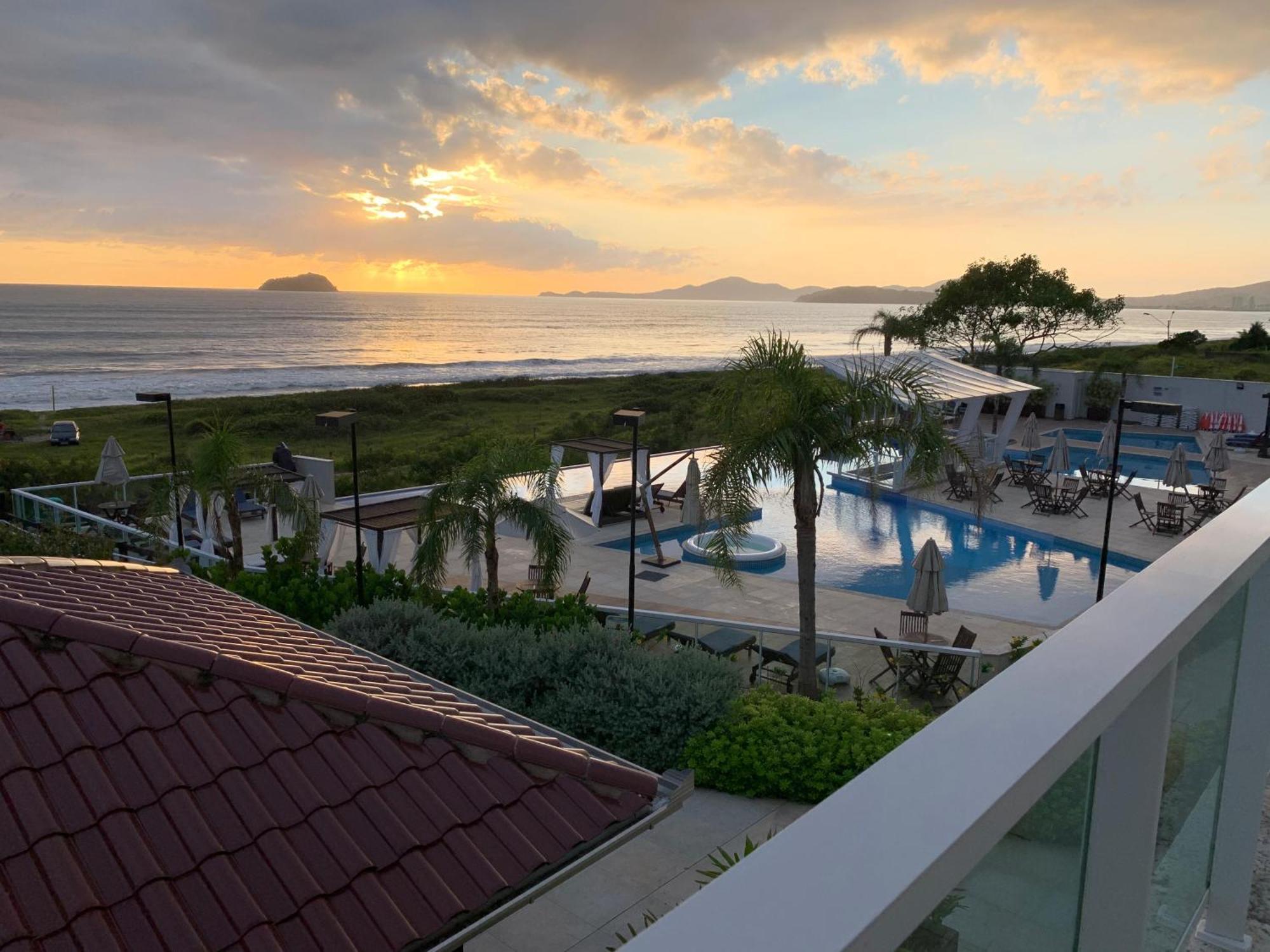 Bali Beach Home Club Rogga Beira Mar - Balneario Piçarras Dış mekan fotoğraf